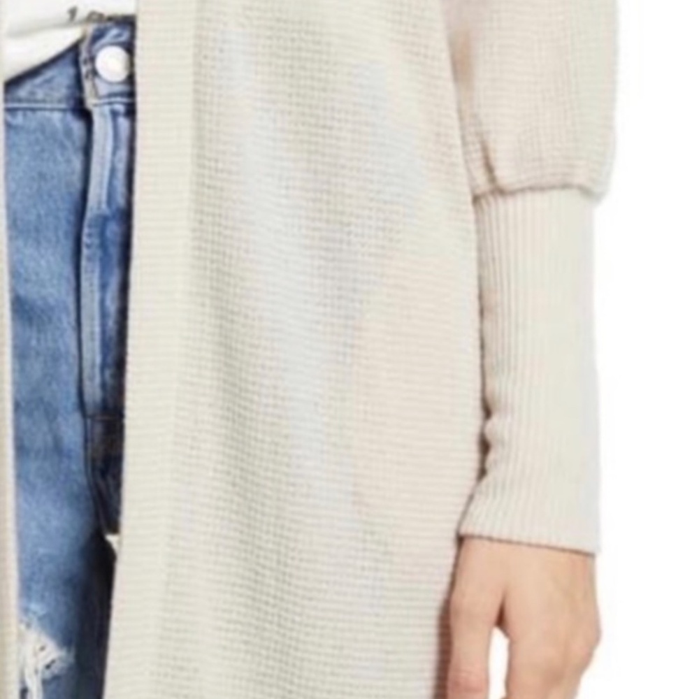 Socialite Balloon Sleeve Waffle Cardigan - Picture 9 of 11
